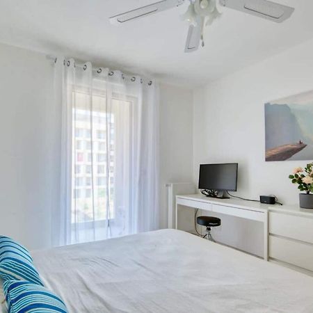 Le Fonction, Meuble 4 Etoiles, Avec Parking Boxe Apartment Aix-en-Provence Exterior photo