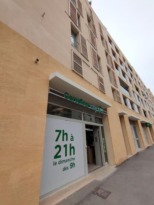 Le Fonction, Meuble 4 Etoiles, Avec Parking Boxe Apartment Aix-en-Provence Exterior photo